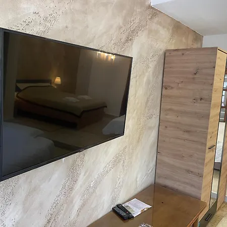 Bora Apartmani - Free Parking - City Center Vranje Exterior foto