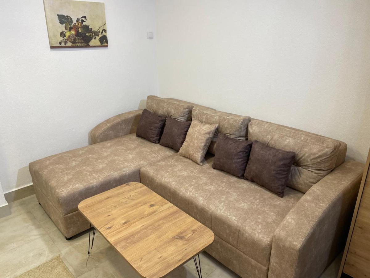 Apartment Bora - Free Parking - Center Vranje