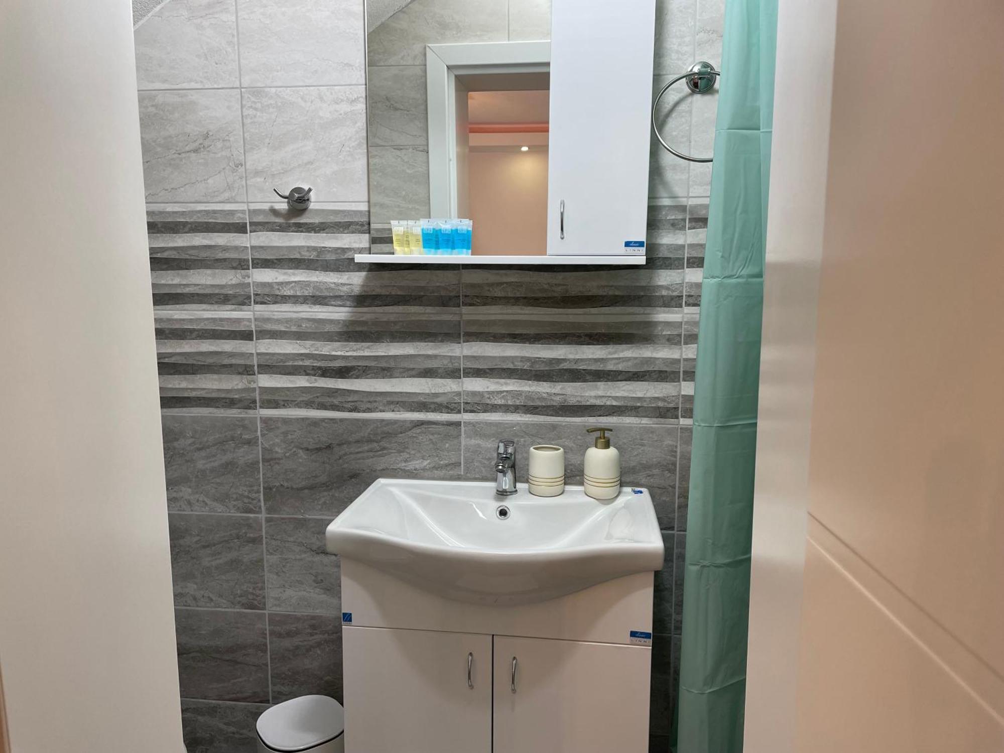 Apartment Bora - Free Parking - Center Vranje